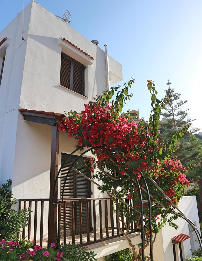 Oliaria Apartments Platanias  Ngoại thất bức ảnh