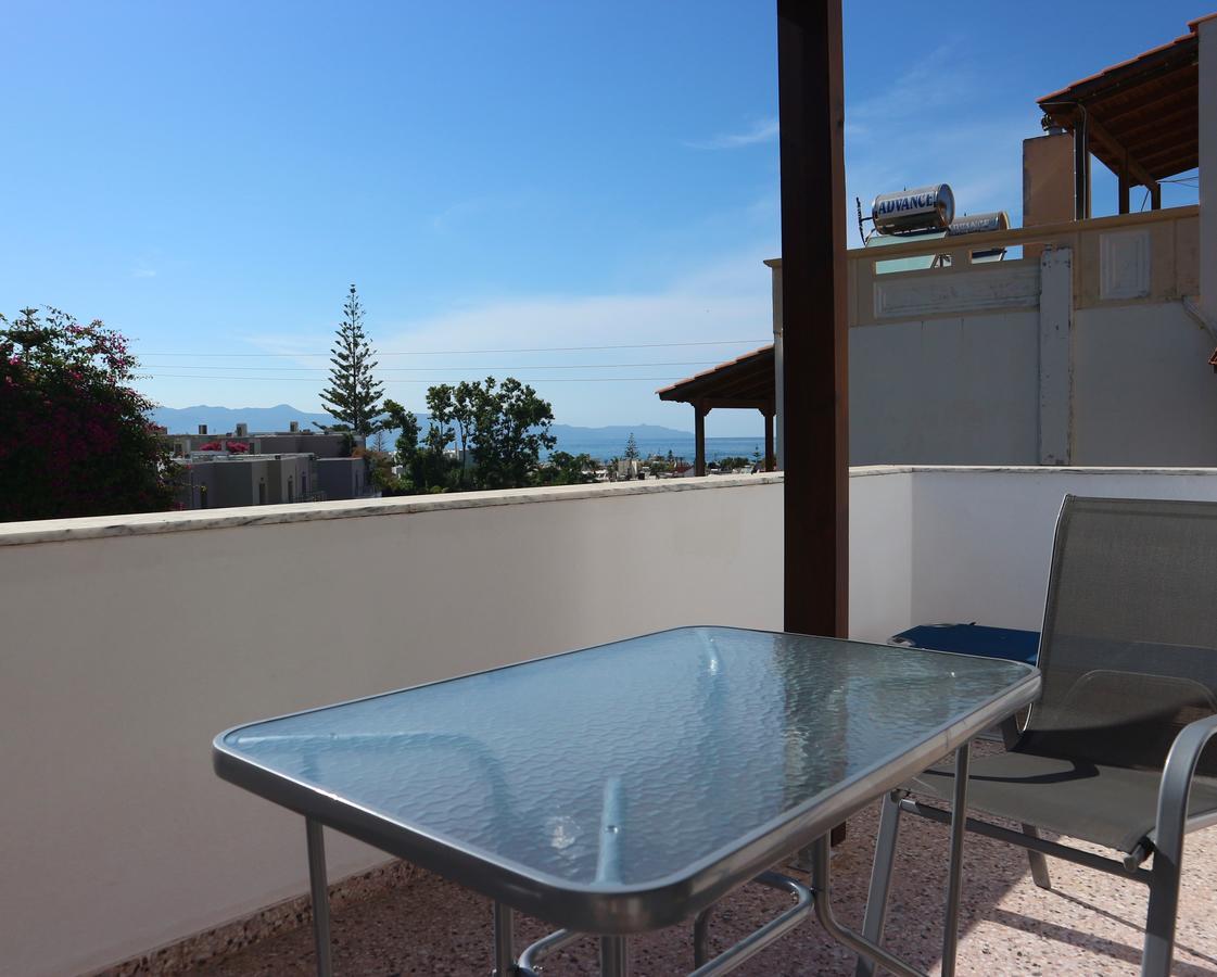 Oliaria Apartments Platanias  Ngoại thất bức ảnh