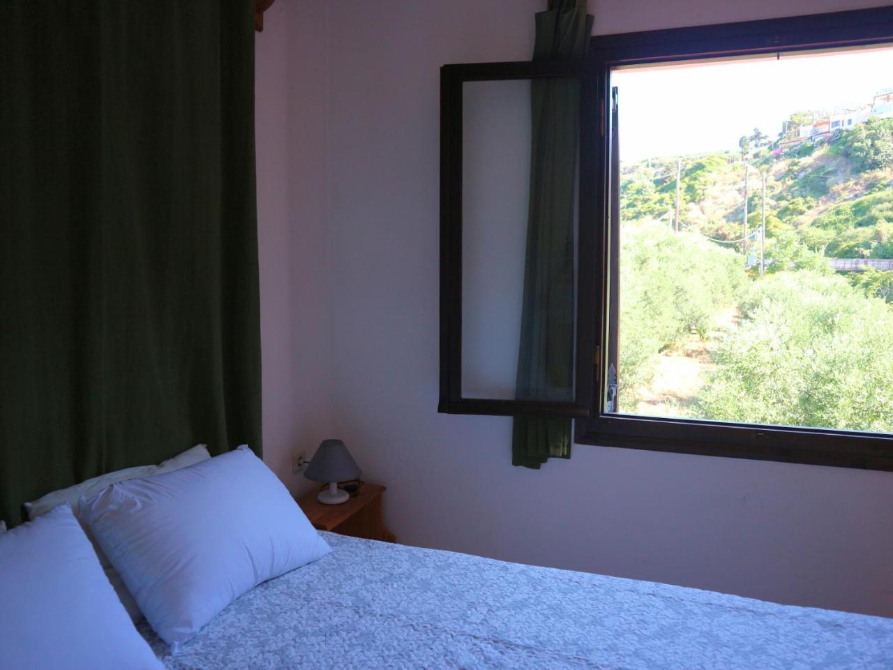 Oliaria Apartments Platanias  Ngoại thất bức ảnh