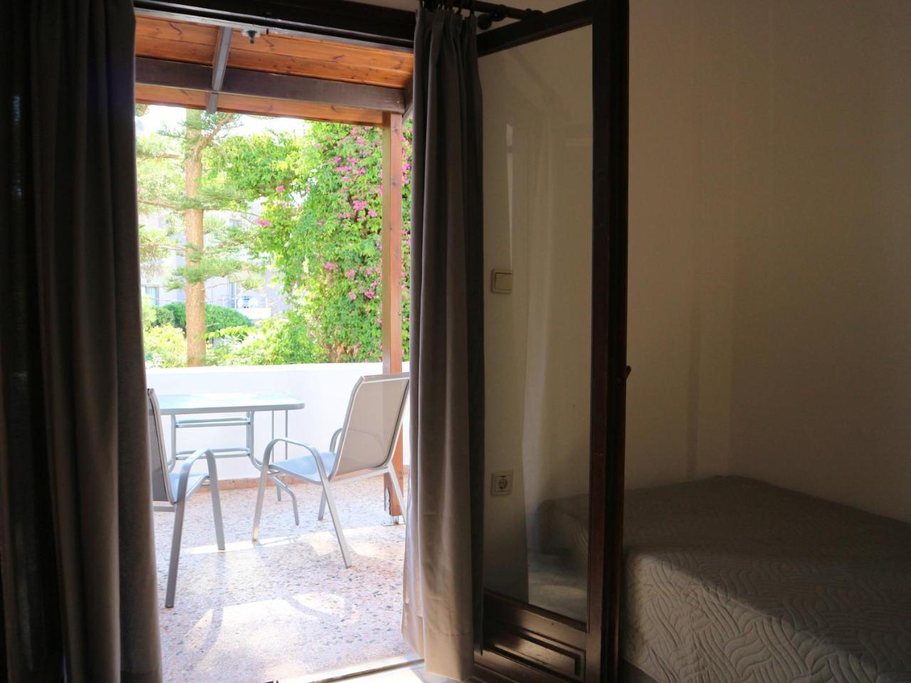 Oliaria Apartments Platanias  Ngoại thất bức ảnh